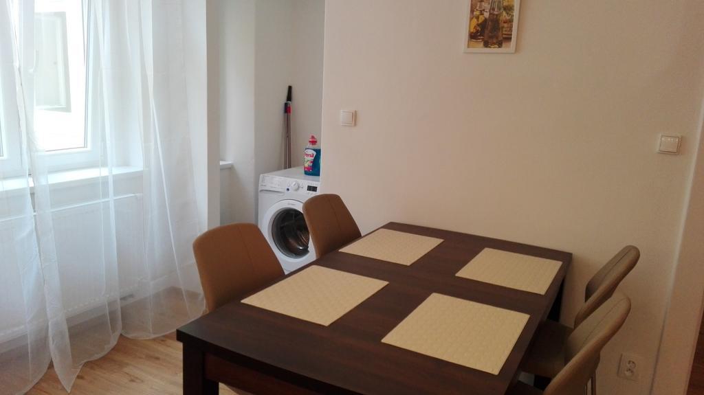 פראג Apartment Central Florenc מראה חיצוני תמונה